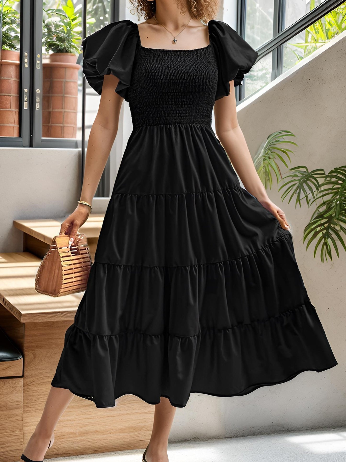 Stunning Women's Princess Dress with Elastic Waist, Wide Ruffle Hem, and Lantern Puffle Sleeves, Perfect for Parties