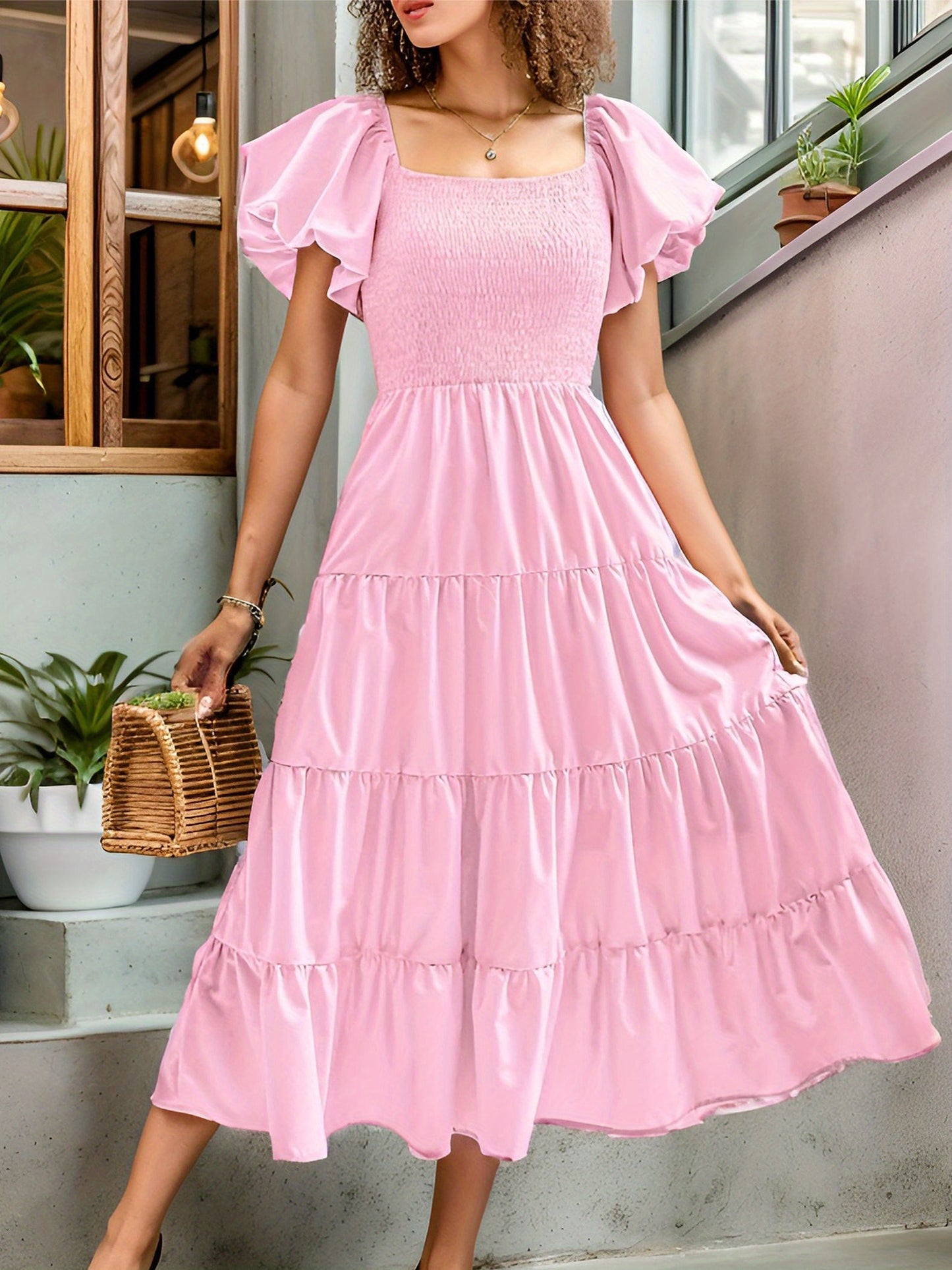 Stunning Women's Princess Dress with Elastic Waist, Wide Ruffle Hem, and Lantern Puffle Sleeves, Perfect for Parties