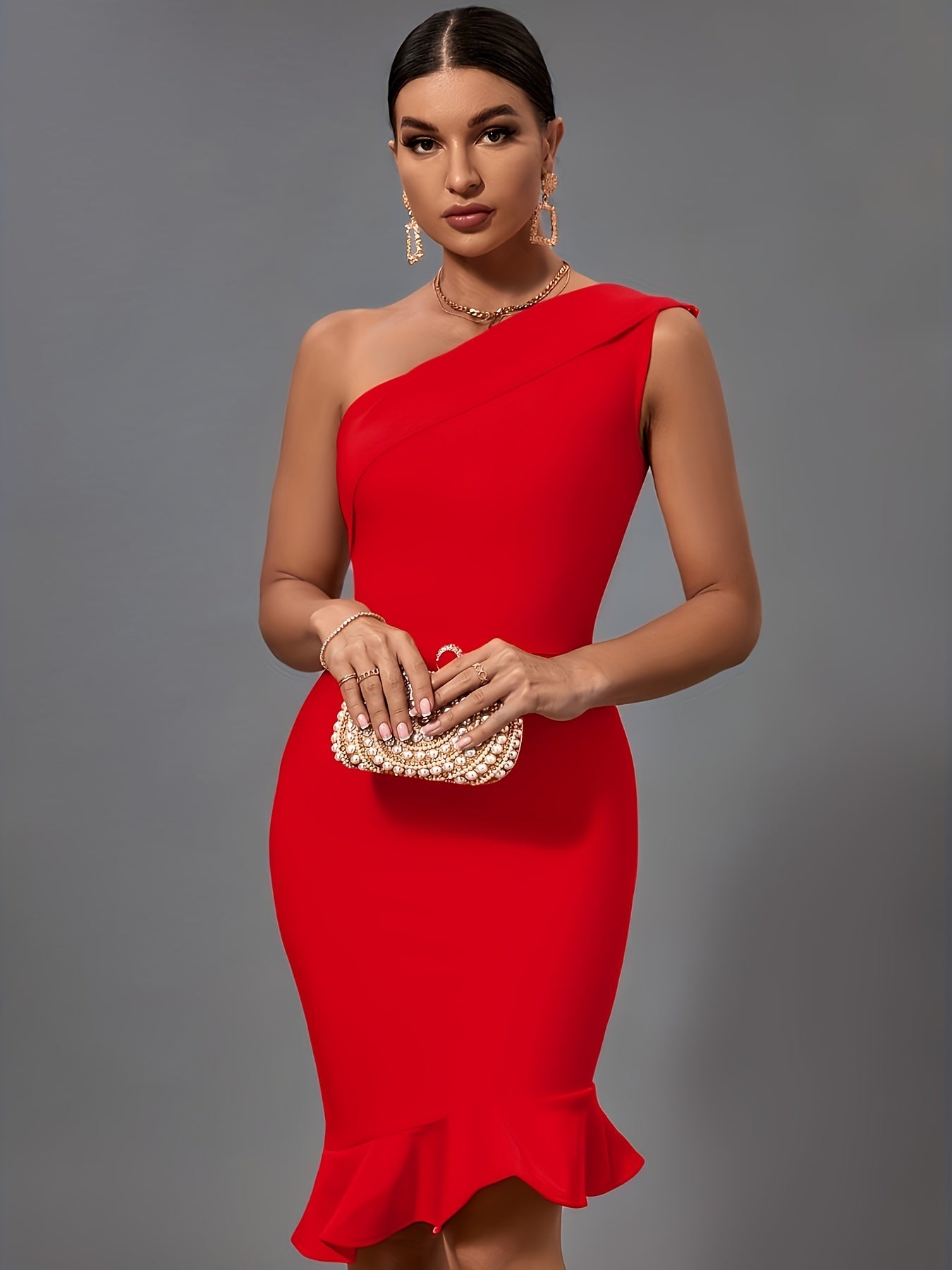 Elegant Shoulder Ruffled Summer Knee-Length Evening Dress